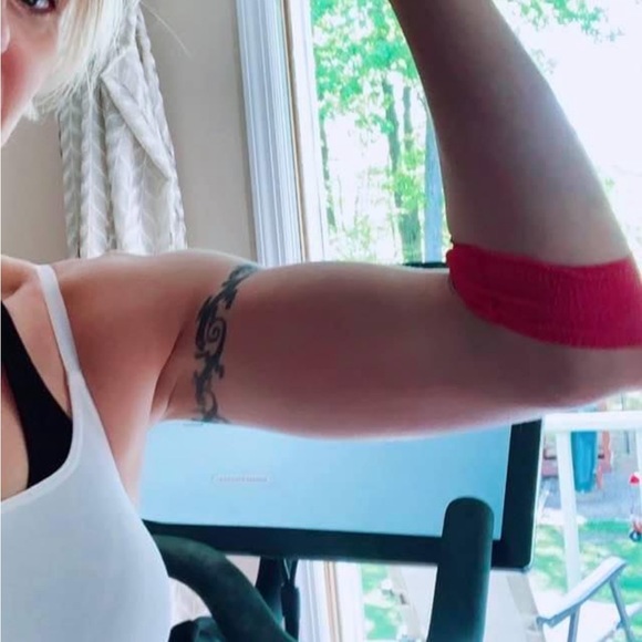 Meet your Posher, Erin - Picture 7 of 15